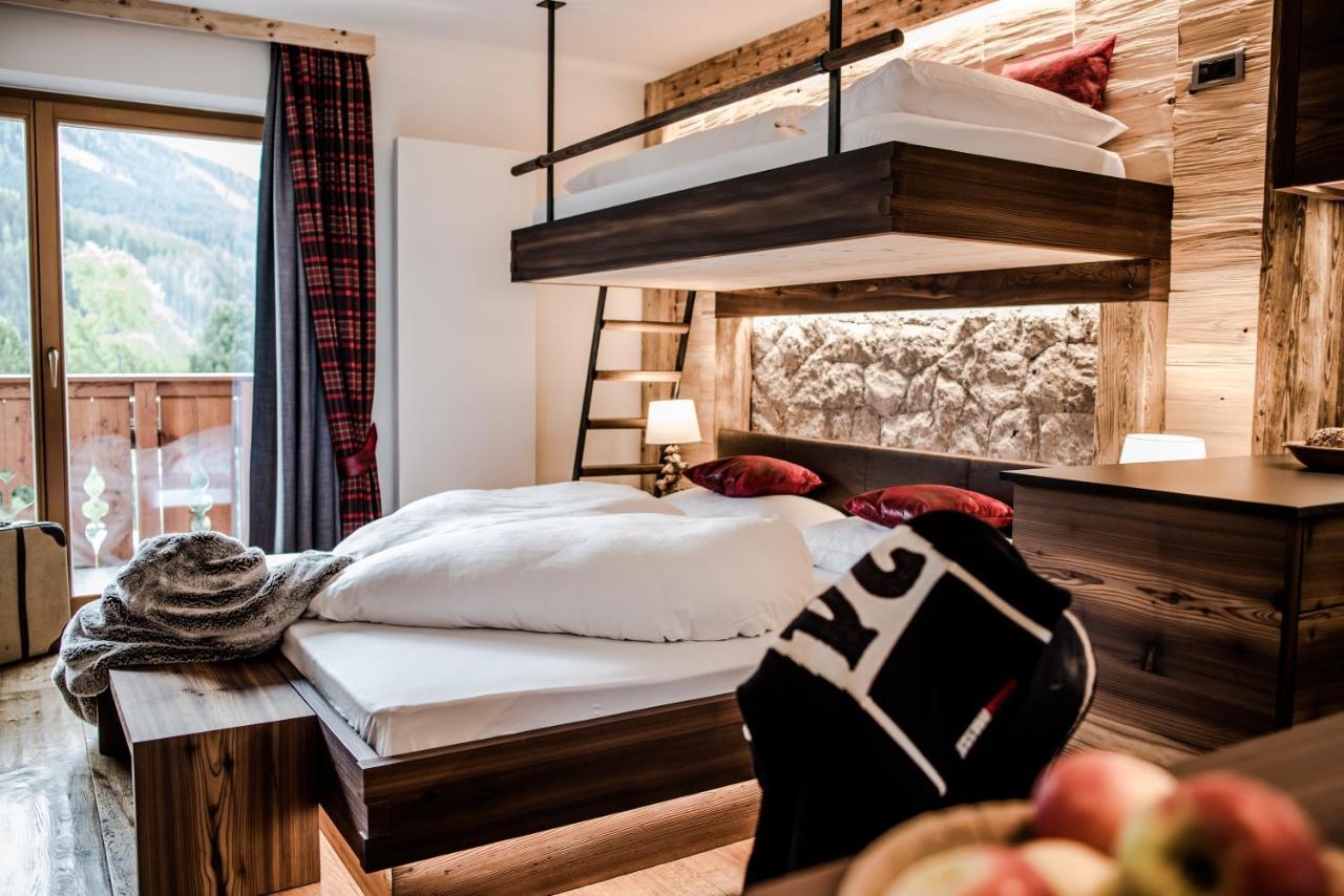 Garni Residence Soraiser Selva di Val Gardena Ngoại thất bức ảnh