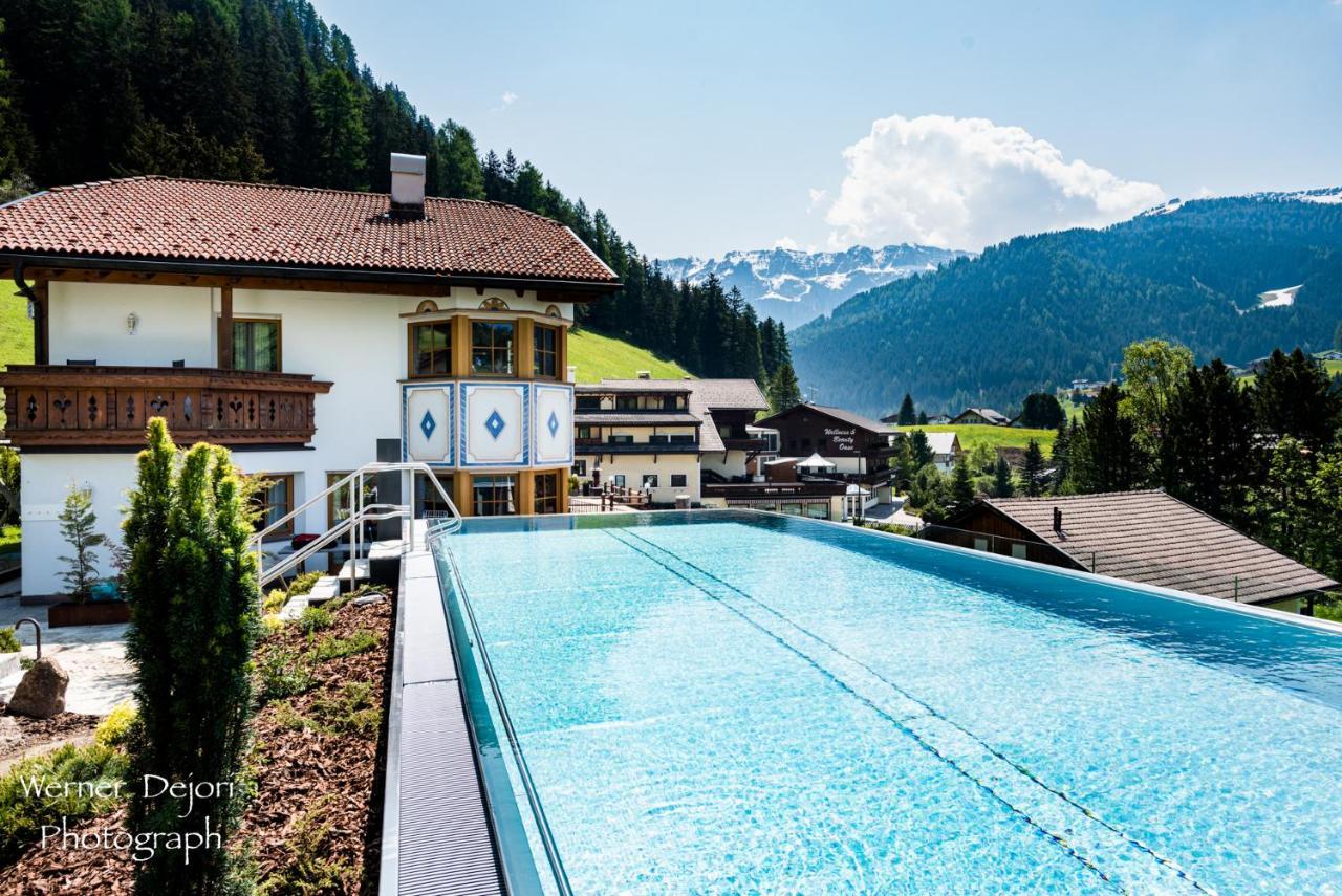 Garni Residence Soraiser Selva di Val Gardena Ngoại thất bức ảnh